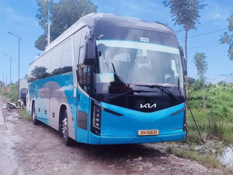 Thuê xe 45 chỗ trọn gói Ninh Bình đi Sầm Sơn