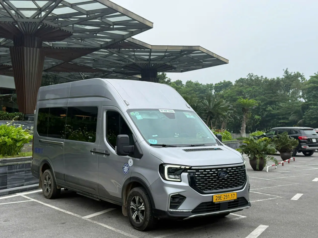 Xe 16 chỗ Ninh Bình đi biển Hải Tiến, Thanh Hoá trọn gói