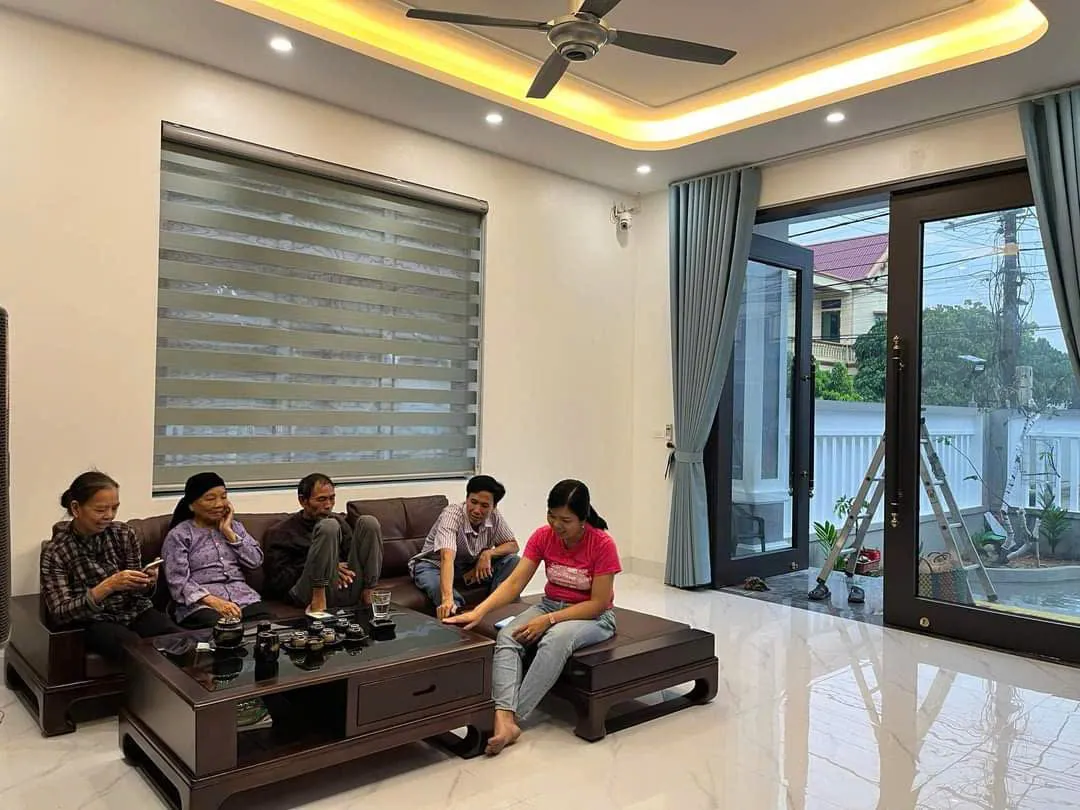 Lắp đặt rèm phòng khách xã Nam Trực, Ninh Bình
